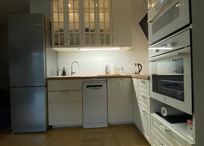 Montana Easy Center * 弗罗茨瓦夫