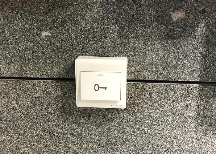 公寓 Montana Easy Center 弗罗茨瓦夫